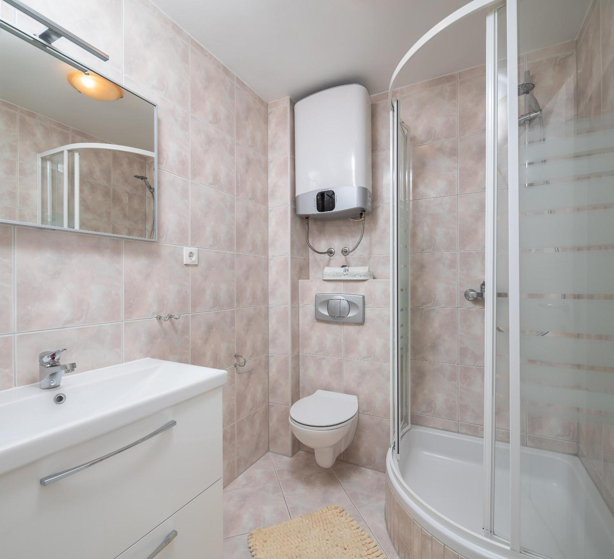 Luxury Seafront Villa With Heated Pool, Jacuzzi, Sea View, 150 M From Beach Stanici Buitenkant foto